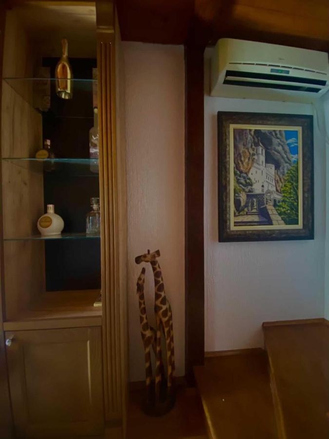 Vincenza Apartment Kotor Buitenkant foto